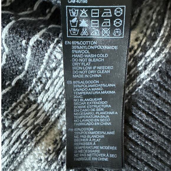 Womens Fair Isle Nordic Knit Sweater Size Medium Geometric Aztec Print Gray Prep - Picture 4 of 7